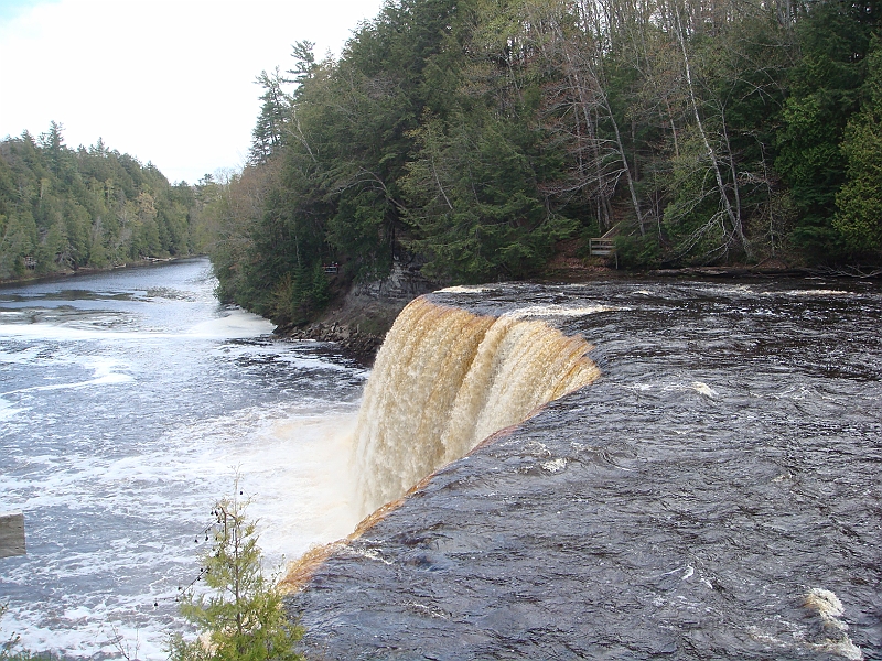 299 Memorial Day [2008 May 23].JPG - Scenes from Tahquanemon Falls in the Michigan Upper Peninsula.